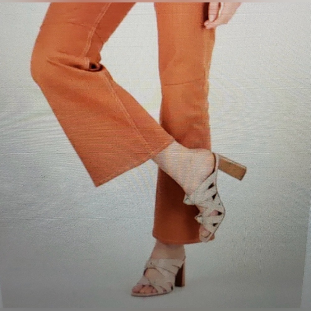 Botkier Women’s Beige Knotted Strappy Block Heel Sandals sz 8.5 cream tan - Picture 3 of 11